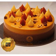 THE ALMOND & CARAMEL CAKE